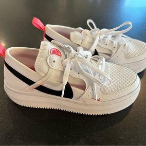 Women’s Nike Court Vision Alta Size 7